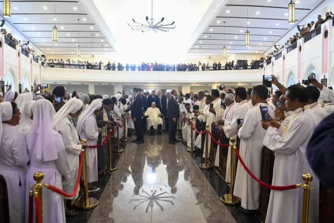 Papst Franziskus bei einer Begegnung mit Bischöfen, Priester, Ordensleuten, Seminaristen und Katecheten in Osttimor am 10. September 2024