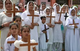 Christen bei einer Karfreitagsprozession in Amritsar am 29. März 2024. / NARINDER NANU/AFP via Getty Images