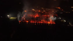 Das 1628 gegründete Kloster Bernaga in Flammen. / Screenshot von YouTube