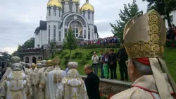 Prozession zum Einmarsch am Heiligtum von Sarwanyzja (Westukraine), 17. Juli 2017. / Kongregation Orientalischer Kirchen