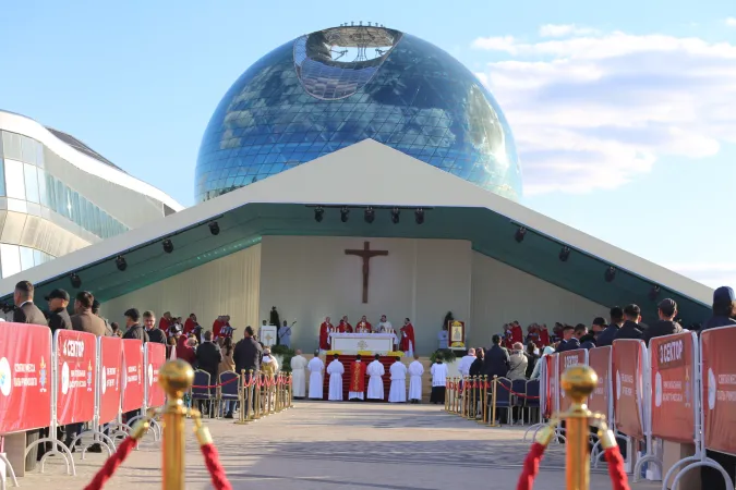 Papst Franziskus feierte am 14. September 2022 in Nur-Sultan die Heilige Messe auf dem Expo-Gelände der kasachischen Hauptstadt.