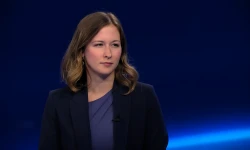 Österreichs Europa-, Integrations- und Familienministerin Claudia Plakolm (ÖVP) / Screenshot von YouTube