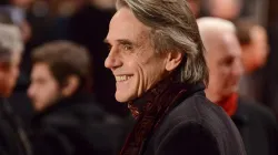 Jeremy Irons / LaCameraChiara via Shutterstock.com