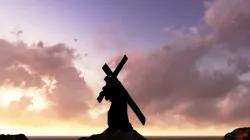 Jesus trägt das Kreuz. / Jovan Vitanovski via Shutterstock