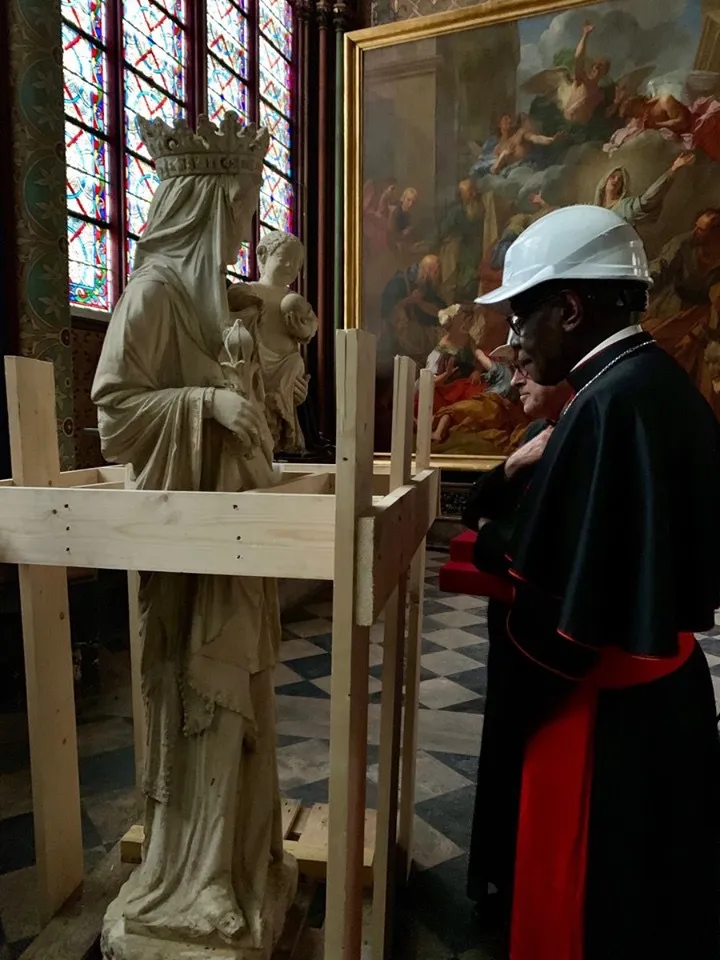 Kardinal Sarah in Notre Dame de Paris am 29. Mai 2019