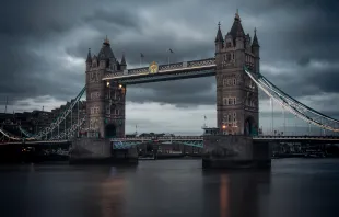 Tower Bridge, London / Lachlan Gowen / Unsplash (CC0) 