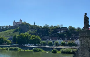 Blick auf die Festung Marienberg in Würzburg. / Rudolf Gehrig / CNA Deutsch