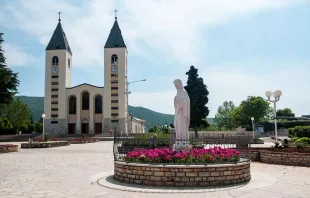 Medjugorje / Shutterstock/miropink