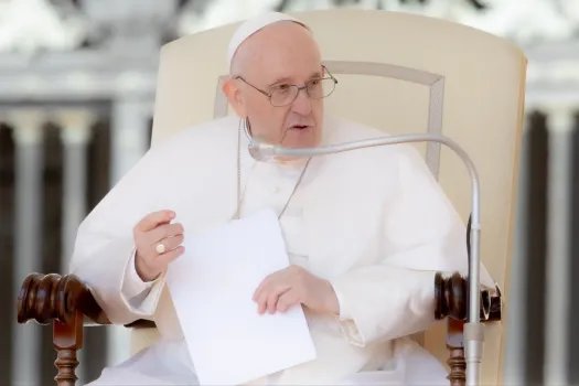 Papst Franziskus auf dem Petersplatz. / CNA Deutsch / Daniel Ibañez