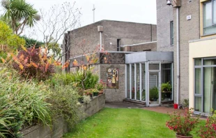 Kirche der Karmelitinnen des Klosters Star of the Sea in Dublin  / Website des Karmels: https://malahidecarmelites.ie/