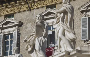 Papst Franziskus beim Angelus am 1. Januar 2020 / Daniel Ibanez / CNA Deutsch 