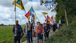 Fußballfahrt der Priesterbruderschaft St. Petrus 2025 von Köln nach Kevelaer / Petrusbruderschaft
