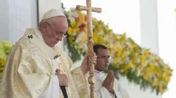 Papst Franziskus feiert die heilige Messe in Guayaquil in Ecuador am 6. Juli 2015. / CNA / L'Osservatore Romano