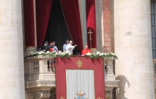 Urbi et Orbi: Papst Franziskus segnet die Stadt und den Erdkreis am 27. März 2016. / CNA/Alexey Gotovskiy