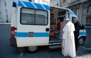 Papst Franziskus segnete die Ambulanz des Vatikans / Vatican Media 