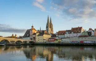 Regensburger Dom (im Hintergrund) / Leonhard Niederwimmer / Unsplash