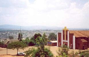 Die Kathedrale der Heiligen Familie in Kigali (Ruanda) / Varech / Wikimedia (CC BY-SA 3.0)