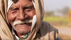Der Film zeigt Gesichter und Arbeit der Kleinbauern. / Video des Papstes