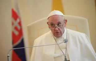 Papst Franziskus spricht bei einem ökumenischen Treffen in der apostolischen Nuntiatur in Bratislava, Slowakei, 12. September 2021. / Vatican Media