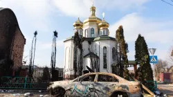 Der von heftigen Kämpfen betroffene Stadtrand von Irpin, Nordukraine / Drop of Light/Shutterstock.