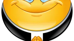 Priester als Emoticon / Yayayoyo_Shutterstock
