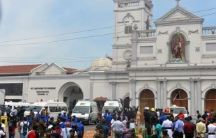 Rettungswagen vor St. Antonius in Kochchikade, Colombo am 21. April 2019  / Ishara S.