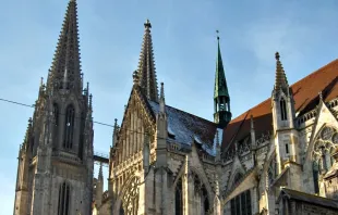 Der Dom St. Peter in Regensburg / Wikimedia / Jens Hirsch (CC BY-SA 3.0)