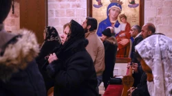 Christen in Aleppo beim Sonntagsgottesdienst nach dem Machtwechsel in Syrien / Jacob / Kirche in Not