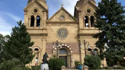 Die Kathedrale des heiligen Franz von Assisi in Santa Fe / Cocoabiscuit via Flickr (CC BY NC ND 2.0)