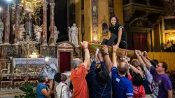 Amazonas-Rituale in einer Kirche in der Nähe des Vatikans / 