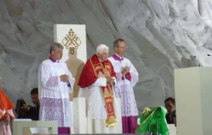 Papst Benedikt XVI. beim Weltjugendtag in Madrid im Jahr 2011 / Marta Jiménez Ibáñez / CNA