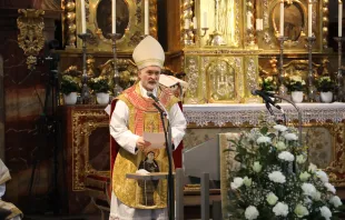 Walburgafest 2021: Bischof Gregor Maria Hanke OSB predigt bei der heiligen Messe am Hochfest der heiligen Walburga in dem nach ihr benannten St. Walburg. / Johannes Heim/pde