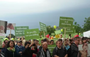 Teilnehmer des Marsches für das Leben in Berlin am 17. September 2016. / EWTN/Rudolf Gehrig