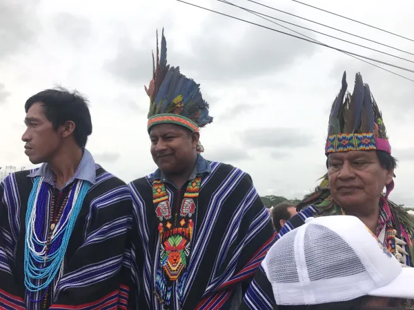 Teilnehmer der Eucharistiefeier mit Papst Franziskus am 8. September in Villavicencio, Kolumbien