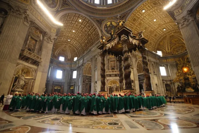 Heilige Messe nach der Wallfahrt im Rahmen der Jugendsynode im Petersdom am 25. Oktober 2018