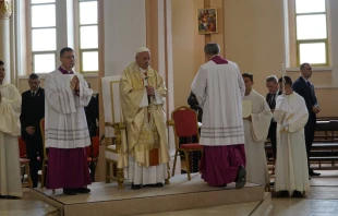 Papst Franziskus in der Herz-Jesu-Kirche im bulgarischen Rakowski am 6. Mai 2019 / Vatican Media Pool
