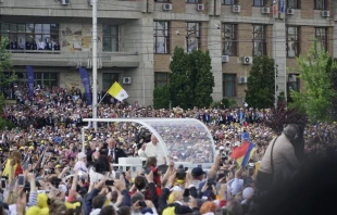 Papst Franziskus bei der Ankunft im rumänischen Jassy am 1. Juni 2019 / Andrea Gagliarducci / CNA Deutsch