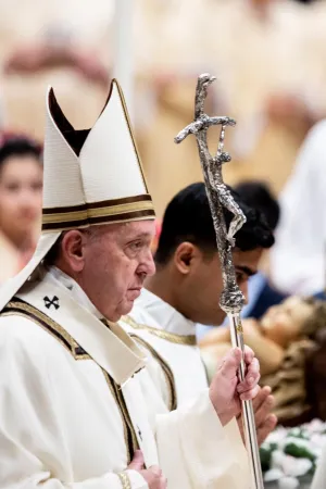 Papst Franziskus bei der Christmette im Petersdom am 24. Dezember 2019